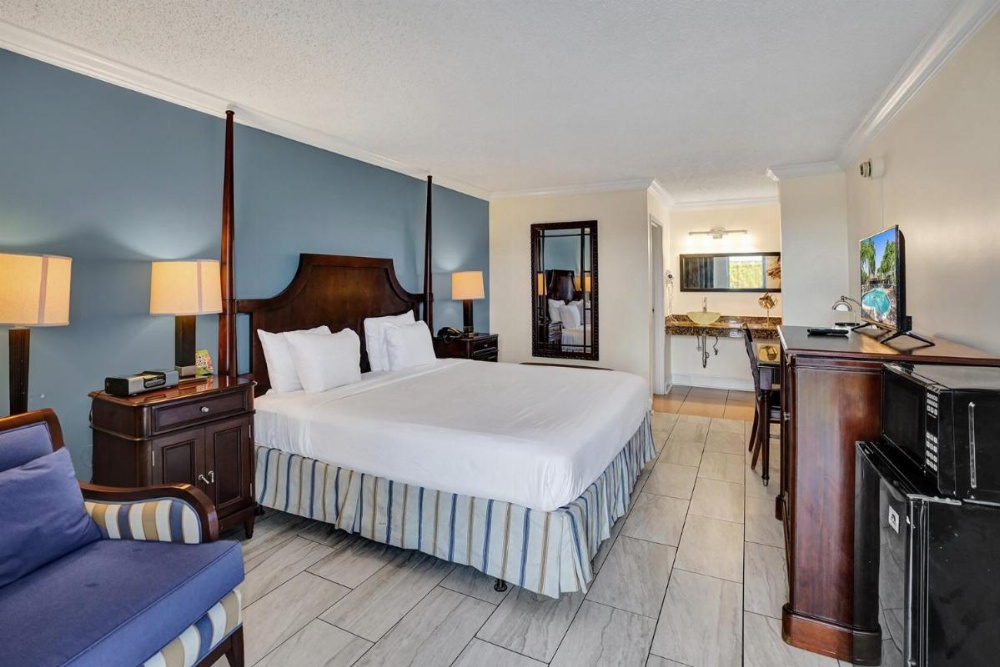 Fort Lauderdale Grand Hotel