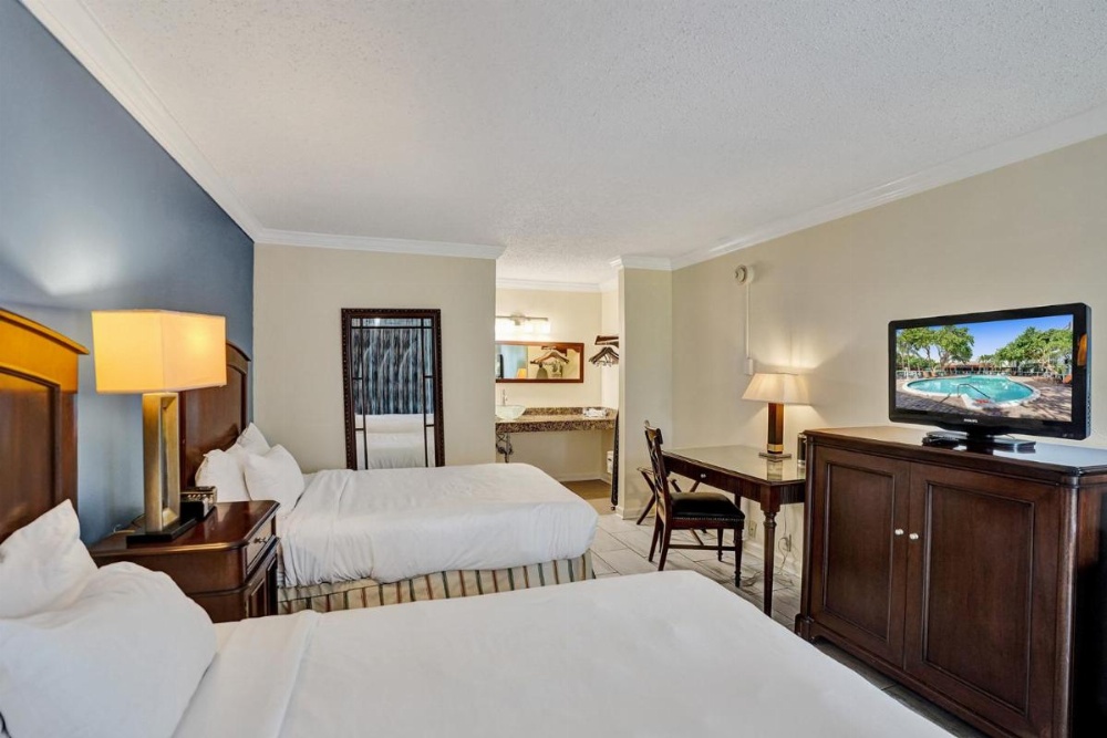 Fort Lauderdale Grand Hotel